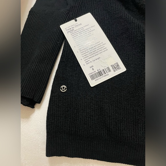 NWT Lululemon Time To Thrive Sweater Jacket in Black Size 8 - Picture 13 of 15